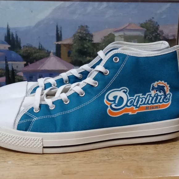 π MIAMI DOLPHINS OFFICIAL TEAM SHOES & CAP,LIKEπNEW!,Size 11.π - Picture 8 of 16
